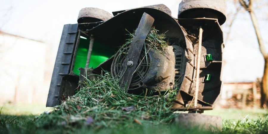 mower blades that are dull